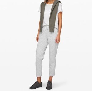 NWT Lululemon On the Fly 7/8 pant